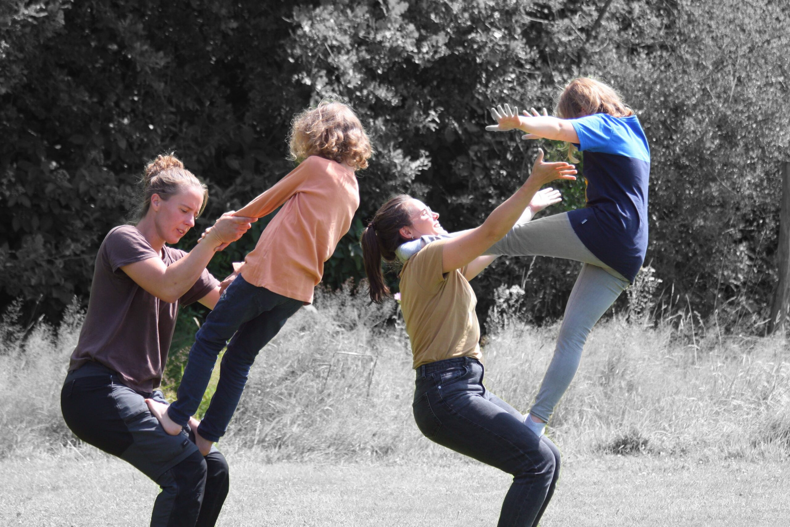 Wiesenzirkus Pimpinelli - Akrobatik und Balance | 6 - 14 Jahre